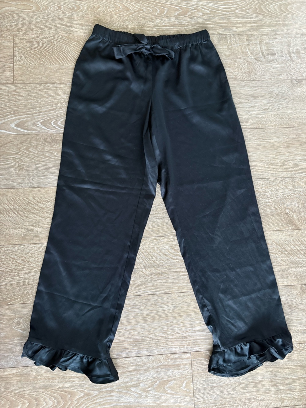 Victoria’s Secret Black Satin Pajama Set with White Piping - Picture 3 of 5
